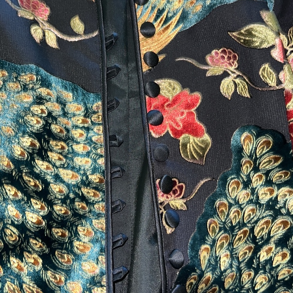 JS Collections flowered top - Picture 11 of 15
